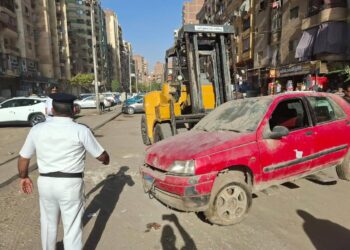 محافظة الجيزة ترفع 400 طن مخلفات بحملة نظافة مكبرة بالهرم وفيصل