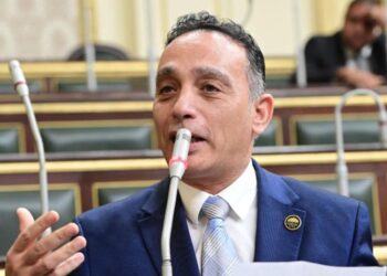 البياضي لرئيس الحكومة: فشلكم وراء أزمة الدواء.. ولا يليق اتهام الأطباء