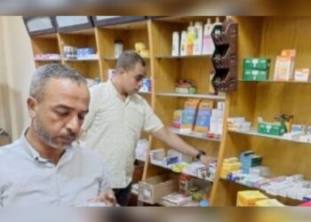 ضبط صيدلية مخالفة بقرية بني شعران في أسيوط تحوي أدوية منتهية الصلاحية