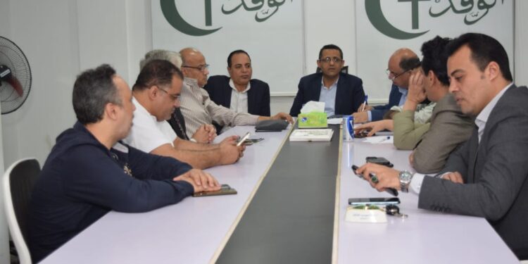 مجلس الصحفيين ينعقد في “الوفد” احتفاءً بتطبيق اتفاق زيادة الأجور