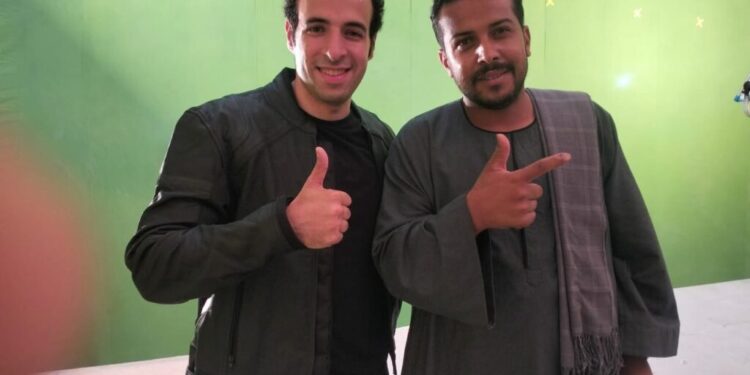 النجم فهد جابر يشارك في إعلان شركة «we» مع البلوجر أحمد الغندور