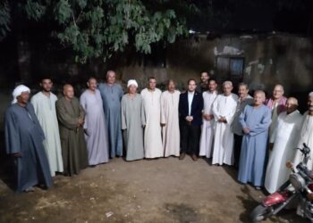 مصطفى عبدالمولي في ضيافة عائلة الريدي بميدوم.. لقاء التأييد يعيد أمجاد البرلمان الشريف