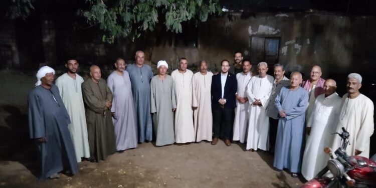 مصطفى عبدالمولي في ضيافة عائلة الريدي بميدوم.. لقاء التأييد يعيد أمجاد البرلمان الشريف