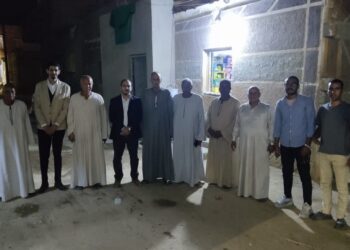 مصطفى عبدالمولي يزور عزبة مصطفى ضمن حملة “طرق الأبواب”.. ويشيد بدعم الأهالي وثقتهم في مسار التغيير