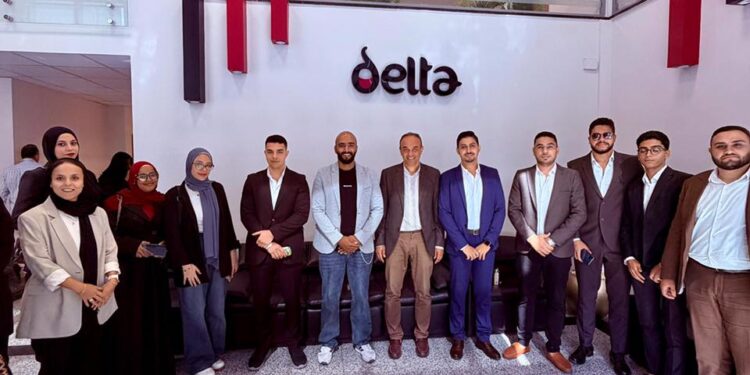 وفد من كلية الاقتصاد والإدارة بجامعة 6 أكتوبر