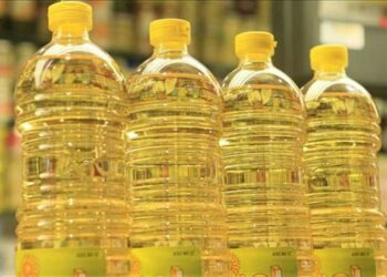 وزارة التموين تطرح عبوة زيت جديدة ضمن منظومة الدعم بدءًا من ديسمبر 2025