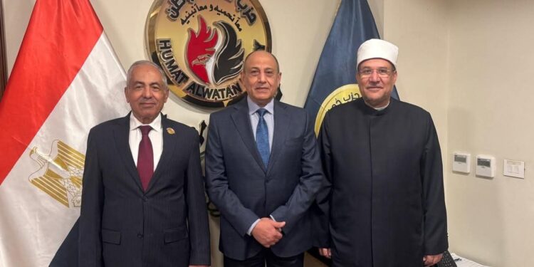 حماة الوطن يعزز هيكله التنظيمي بتعيين وزير الأوقاف السابق وشبل ضحا في مناصب قيادية