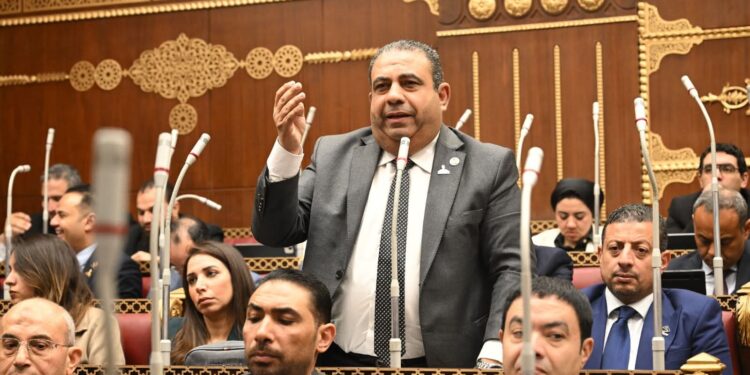 النائب أيمن الصفتي يرفض تعديل قانون الكهرباء ويطالب بمراجعة شاملة لبنوده