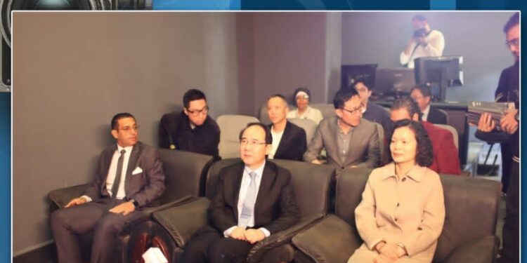 وفد صيني رفيع المستوي يزور المركز القومي للسينما