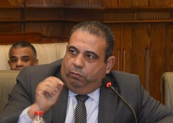 أيمن الصفتي يقترح تقنين أوضاع المعاهد الخاصة غير المرخصة حمايةً لمستقبل الطلاب