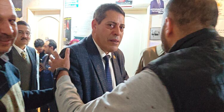 طارق عبد العظيم يفوز بمقعد نقيب محامين بني سويف 