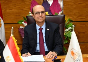 طلاب بالفرقة الرابعة تمريض يستغيثون برئيس جامعة أسيوط