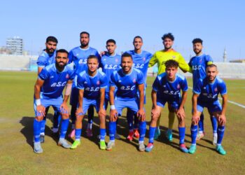 محافظ بني سويف يهنئ نادي بني سويف بصعود الفريق الأول لكرة القدم إلى دوري الممتاز (ب)