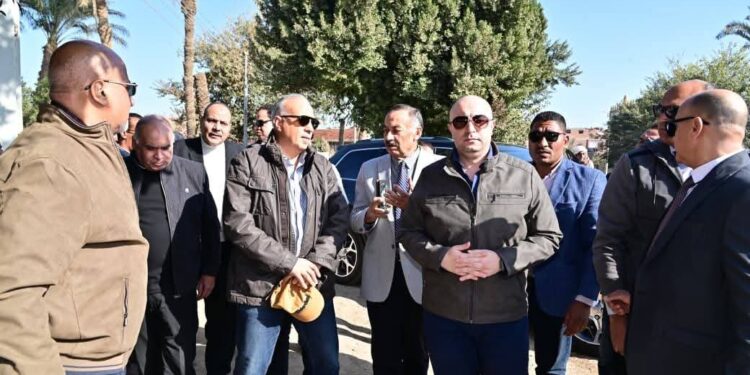 وزير الرأي خلال زيارته لمحافظة بني سويف يوجه بنهو ملاحظات التفتيش الفني بشأن أعمال تأهيل ترعة الشراهنة البحرية