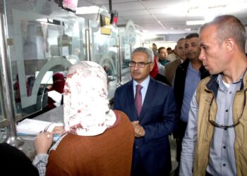 محافظ بني سويف يتفقد منظومة العمل بالمركز التكنولوجي بالواسطى.. ويوجه بمواصلة الجهود وتيسير الإجراءات في ملف التصالح