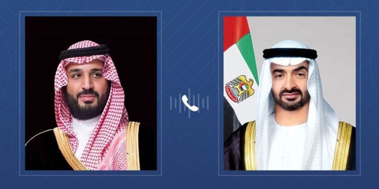 محمد بن زايد يتلقى اتصالاً هاتفياً من ولي عهد السعودية بحثا خلاله التطورات الإقليمية