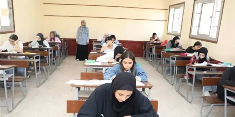حقيقة جدول الثانوية العامة 2026.. التعليم تحسم الجدل وتكشف الموعد الرسمي