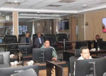 محافظ بني سويف يتابع إجراءات تفعيل قرار الحكومة بغلق المحال العامة والمنشآت التجارية في المواعيد المقررة 