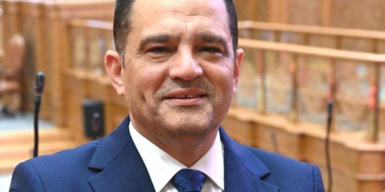 النائب أمير الجزار يتقدم باقتراح لإنشاء طلعة ونازلة على الطريق الإقليمي بالمنوفية
