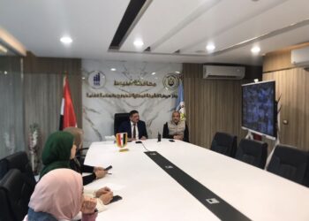 محافظ أسيوط: غرفة العمليات تتابع الطقس على مدار الساعة وتعامل فوري مع أي طارئ