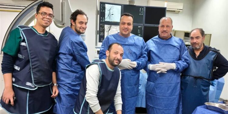 فريق طبى بجامعة أسيوط ينجح في إنقاذ حياة سيدة من نزيف حاد