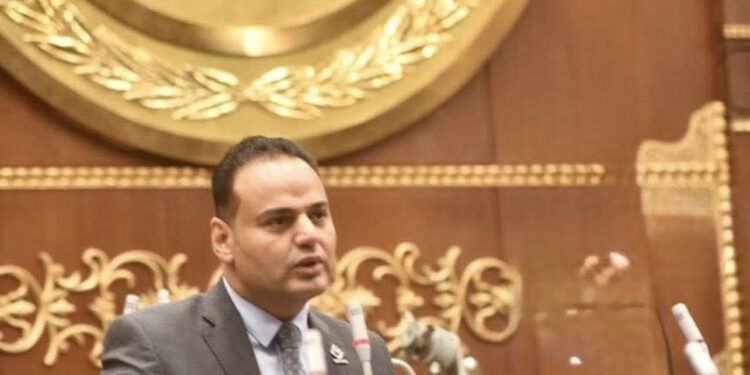 النائب الحسيني الليثي: التعنت الإيراني يهدد أمن الخليج ونقف صفًا واحدًا مع أشقائنا