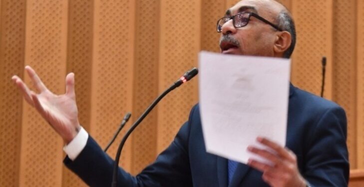 النائب إيهاب منصور يرفض تعديلات قانون التأمينات: أين الدراسة الاكتوارية؟