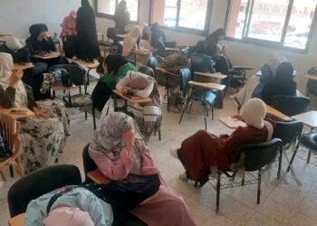 تأخر امتحان شفوي بجامعة الأزهر يثير استياء طالبات تجارة إنجليزي بعد 7 ساعات انتظار