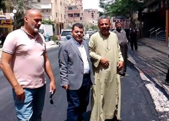 الوحدة المحلية لمركز ومدينة بني سويف تواصل تنفيذ مشروعات الخطة الاستثمارية لتطوير شبكة الطرق وتحسين البنية التحتية 