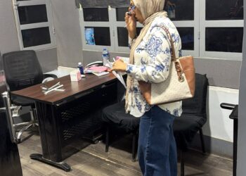 العلاج الحر بأسيوط يفعّل صفة الضبطية القضائية في ضبط منتحل صفة طبيب وغلق مركز علاج طبيعي غير مرخص بشارع الجمهورية