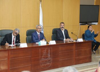 محافظ بني سويف يشهد فعاليات الندوة التثقيفية للتوعية بحقوق الأشخاص ذوي الإعاقة