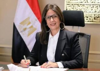 وزيرة الثقافة تتقدم باستقالتها: أحترم أحكام القضاء وأرفع الحرج عن الحكومة